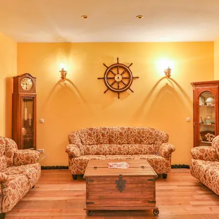 Hotel Und Restaurant 