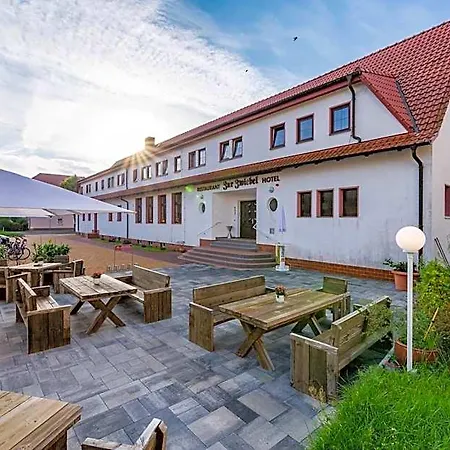 Hotel Und Restaurant 