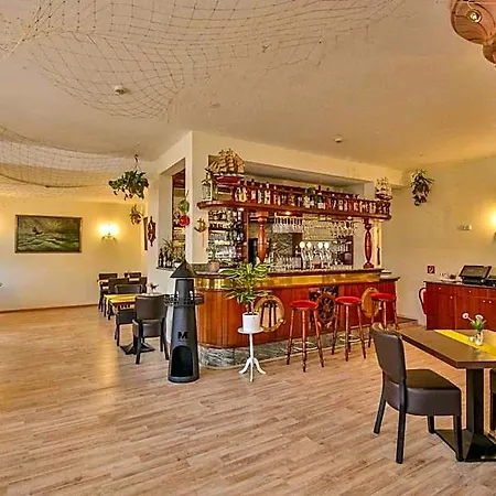 Und Restaurant 